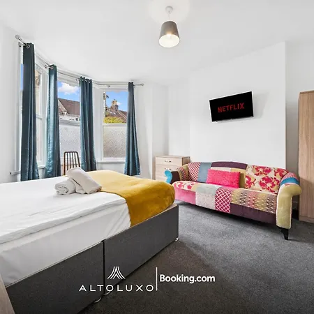 The Belle Spacious 6 Bedroom By Altoluxo Short Lets & Serviced With Free Wifi & Parking アパート ブリストル